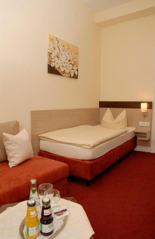 Hotel Wuppertaler Hof Remscheid Rum bild